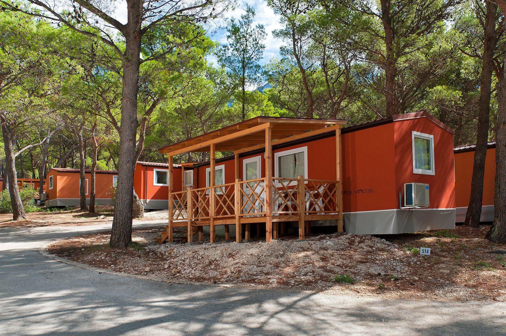Mobile Homes Basko Polje Campground Baška Voda Екстериор снимка